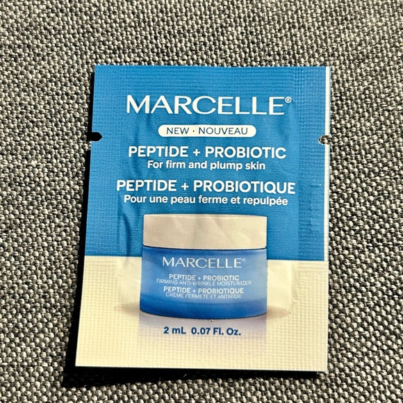 Anti-Age Skincare Set | 10 Products - Picture 9 of 11